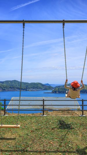 無料スマホ壁紙「まるでハイジの気分」