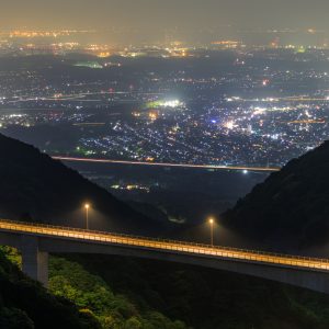 鈴鹿スカイラインの写真「湯の山かもしか大橋と夜景」