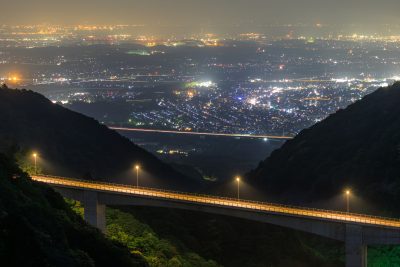 鈴鹿スカイラインの写真「湯の山かもしか大橋と夜景」