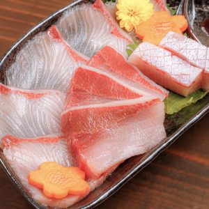 三重県で1番美味しい「桜ぶり」定食が尾鷲で3/23スタート🌸 4月末までの期間限定です