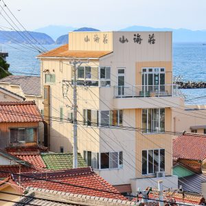 山海荘の建物全体