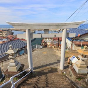 八代神社の参道