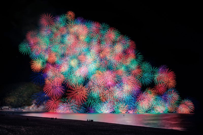 熊野大花火大会の写真「彩色千輪菊（2022年版）」