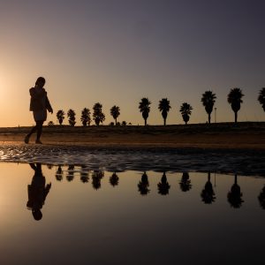 ウユニ塩湖みたいな夕焼けリフレクション