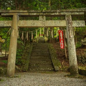 参道の入口にある鳥居
