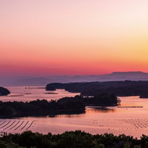 日没後の海