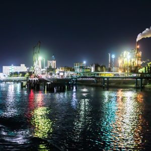 四日市コンビナート夜景クルーズの写真「クルーズから眺める霞ヶ浦」