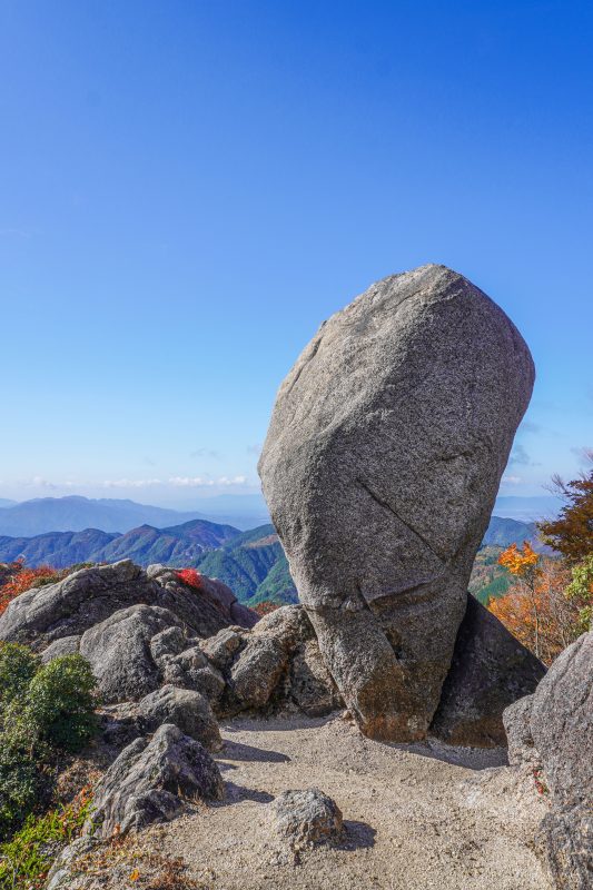 仙ヶ岳の写真「仙の石」