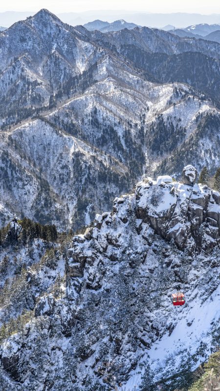御在所ロープウエイの写真「富士見岩展望台から眺める雪景色」