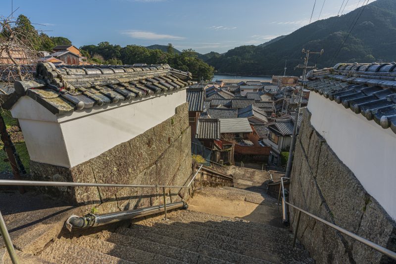 九鬼町の写真「真巌寺の階段からの眺め」