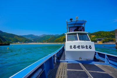 大泊海水浴場の写真「まるせいまるに乗ってGO！」