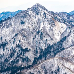 白銀の鎌ヶ岳