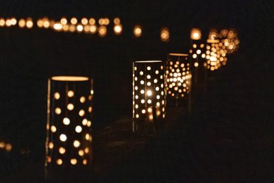 深野のだんだん田の写真「灯籠の温もり」