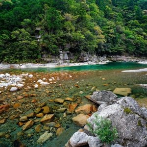 銚子川の写真「魚飛渓の入り口」