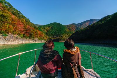宮川ダム湖観光船の写真「宮川ダム湖観光船で紅葉狩り」