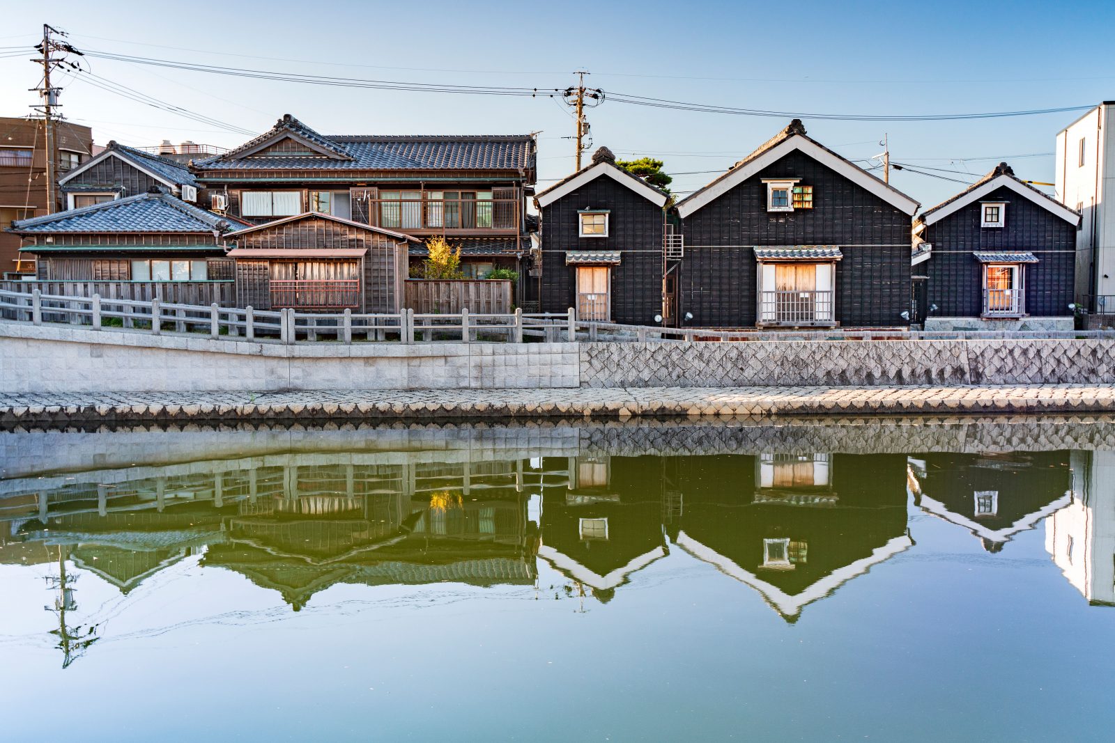 伊勢河崎の写真「伊勢河崎の河岸」