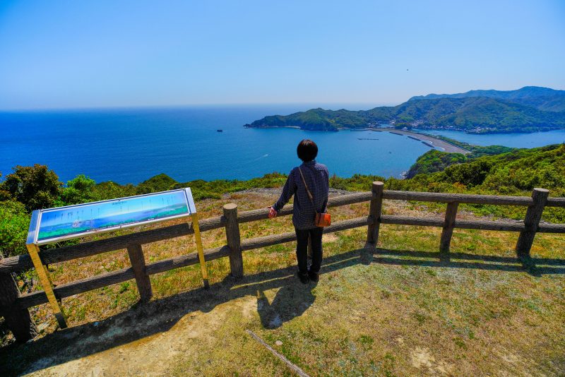 南海展望台の写真「見晴台から眺める相賀ニワ浜」