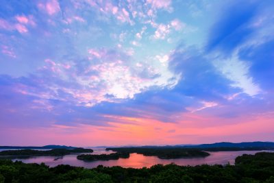 ともやま公園（桐垣展望台）の写真「展望台からの英虞湾マジックアワー」
