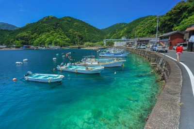 九鬼町の写真「梅雨入り前の九鬼町」