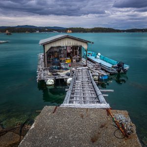 真珠養殖の島