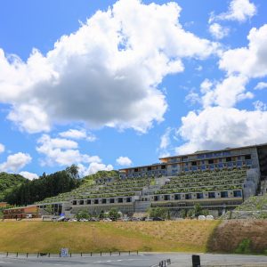 HOTEL VISONと夏の青空