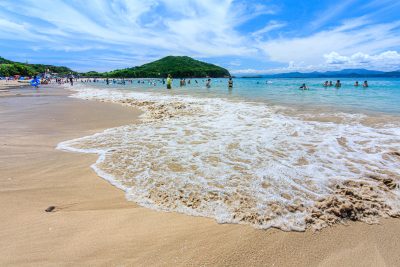 御座白浜海水浴場の写真「御座ウェーブ」