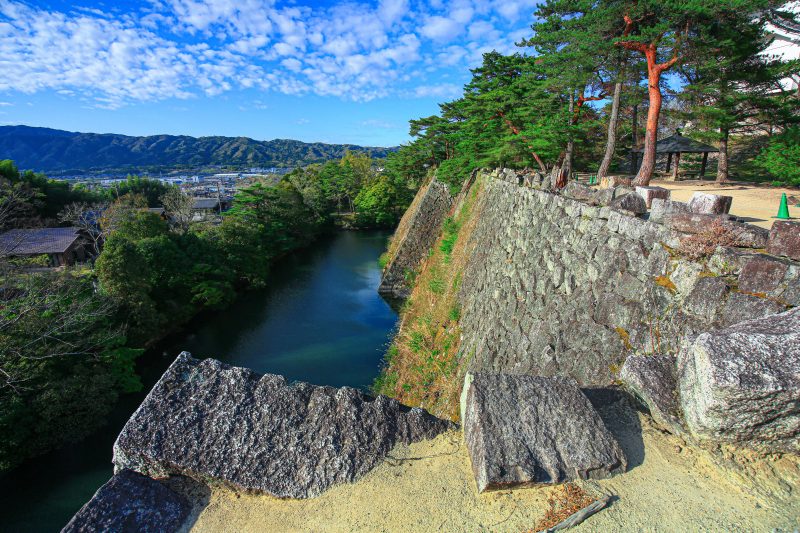 伊賀上野城の写真「高石垣からの眺め」