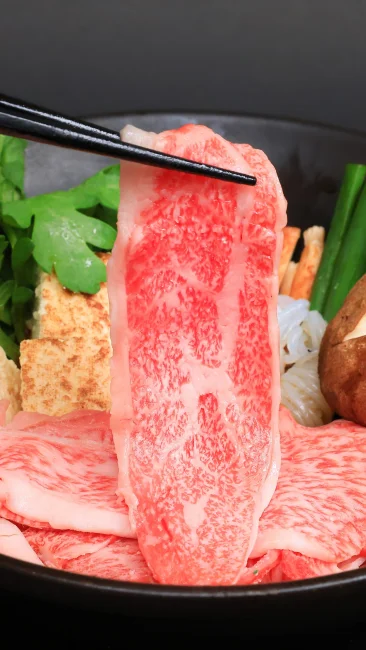 松阪牛のすき焼きの箸上げ（土鍋）（三重県三重グルメ）