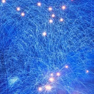 無料スマホ壁紙 青の世界。AndroidとiPhoneに対応した4K高画質の無料待ち受け画像。三重県熊野市の熊野大花火大会で撮影したフリー写真素材