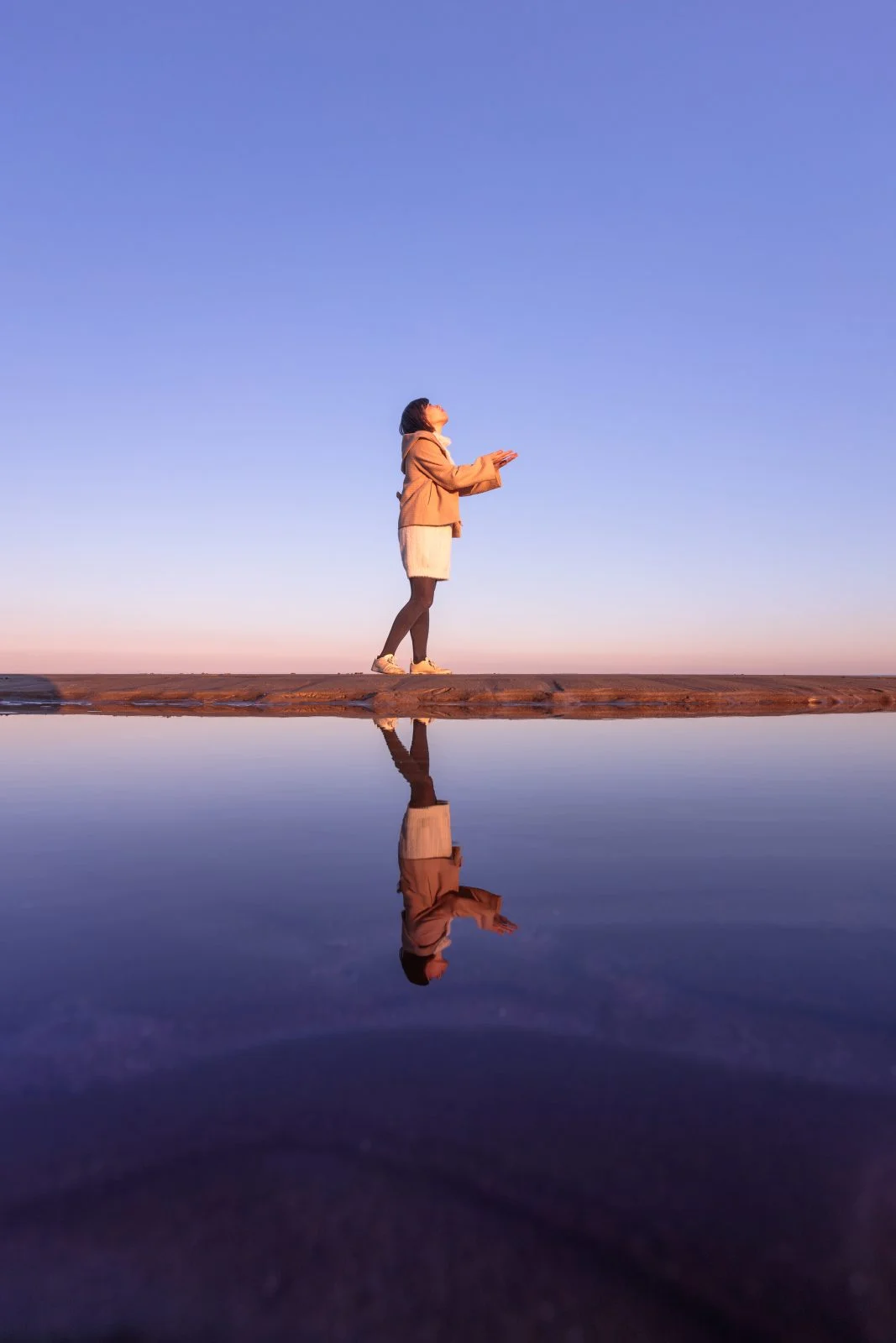 無料スマホ壁紙 津市のウユニ塩湖。AndroidとiPhoneに対応した4K高画質の無料待ち受け画像。三重県津市のマリーナ河芸で撮影したフリー写真素材