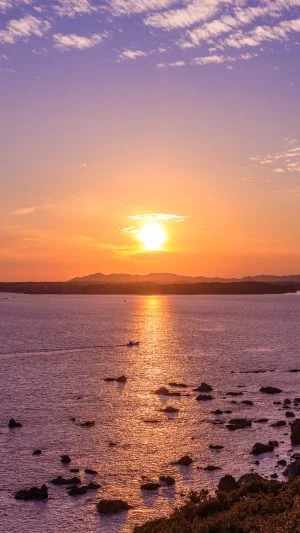 無料スマホ壁紙 マジックアワー。AndroidとiPhoneに対応した4K高画質の無料待ち受け画像。三重県鳥羽市の菅崎園地（春雨展望台）で撮影したフリー写真素材