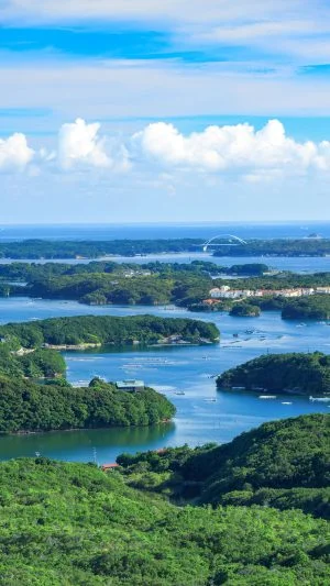 無料スマホ壁紙 夏の終りの英虞湾。AndroidとiPhoneに対応した4K高画質の無料待ち受け画像。三重県志摩市の横山展望台で撮影したフリー写真素材