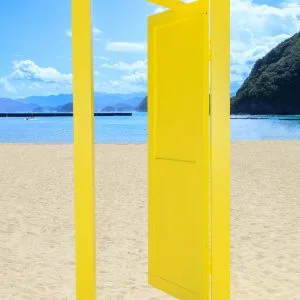 無料スマホ壁紙 幸せを呼ぶ「どこでもドア」