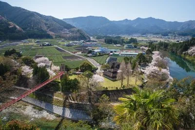 無料壁紙 茶倉の展望台から2。PCとデスクトップ壁紙に最適な4K高画質の無料壁紙。三重県松阪市の道の駅 茶倉駅で撮影したフリー写真素材