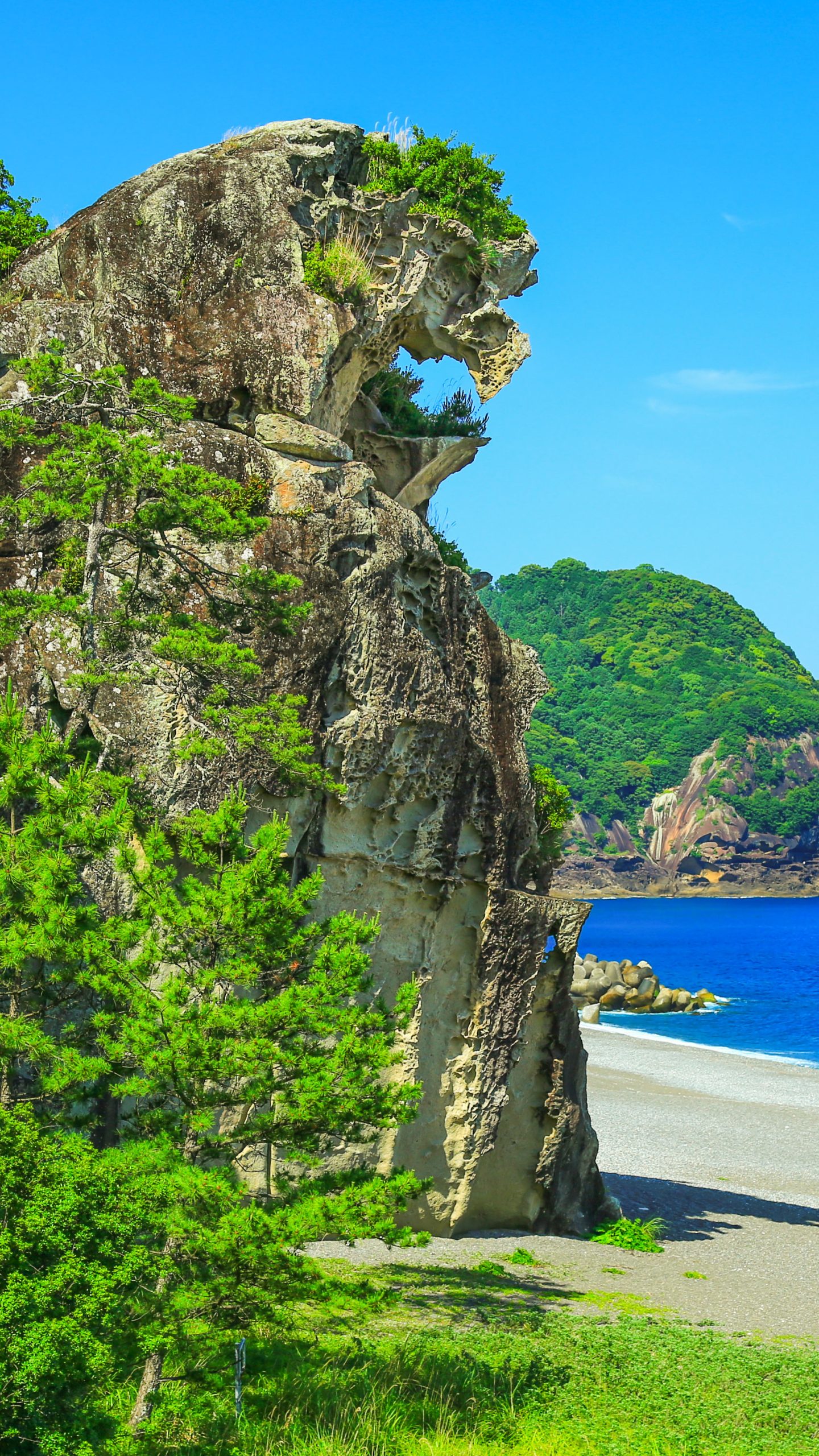 獅子岩と鬼ヶ城と七里御浜(三重県熊野市)
