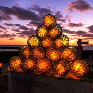 ビン玉ロードのフリー写真素材