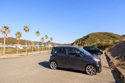 無料壁紙 無料駐車場。PCとデスクトップ壁紙に最適な4K高画質の無料壁紙。三重県志摩市の南張海浜公園で撮影したフリー写真素材