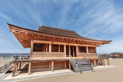 無料壁紙 正殿。PCとデスクトップ壁紙に最適な4K高画質の無料壁紙。三重県明和町のさいくう平安の杜で撮影したフリー写真素材