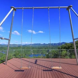 たちばな展望台 天空のブランコのフリー素材・壁紙