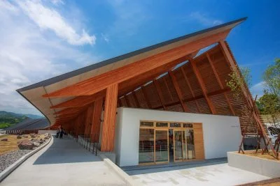 無料壁紙 マルシェヴィソン。PCとデスクトップ壁紙に最適な4K高画質の無料壁紙。三重県多気町のVISONで撮影したフリー写真素材