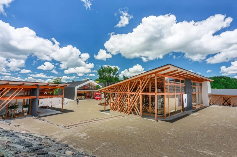 無料壁紙 和ヴィソンエリア。PCとデスクトップ壁紙に最適な4K高画質の無料壁紙。三重県多気町のVISONで撮影したフリー写真素材