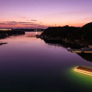 無料壁紙 日が沈んだあとにマジックアワー。PCとデスクトップ壁紙に最適な4K高画質の無料壁紙。三重県志摩市の賢島大橋で撮影したフリー写真素材