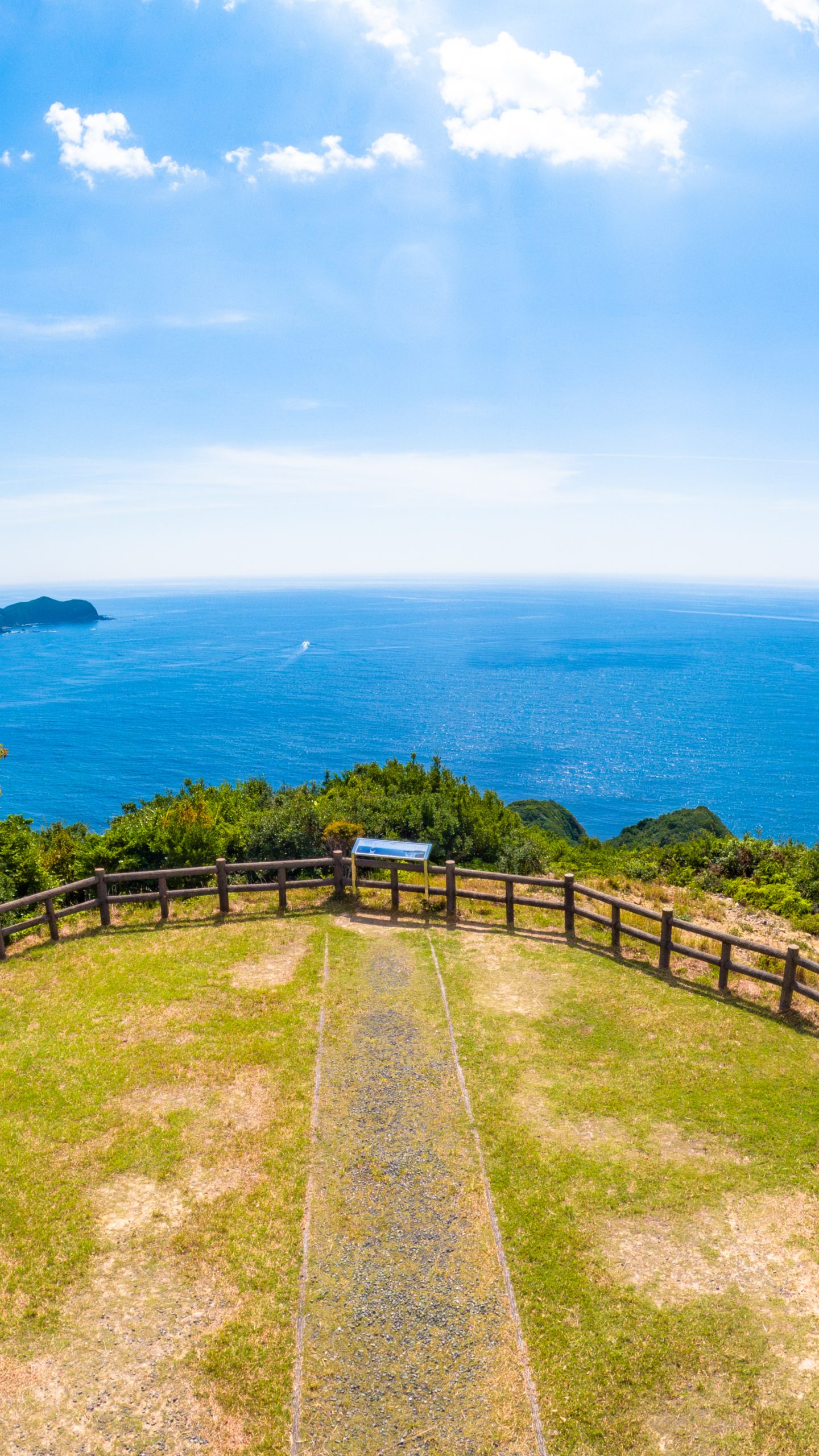 無料壁紙 これぞ伊勢志摩国立公園の絶景。PCとデスクトップ壁紙に最適な4K高画質の無料壁紙。三重県南伊勢町の南海展望台で撮影したフリー写真素材