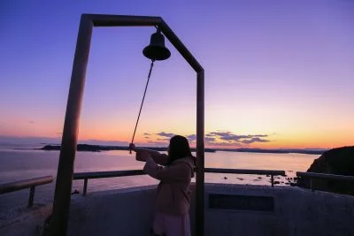 無料壁紙 展望台からのマジックアワー。PCとデスクトップ壁紙に最適な4K高画質の無料壁紙。三重県鳥羽市の菅崎園地（春雨展望台）で撮影したフリー写真素材