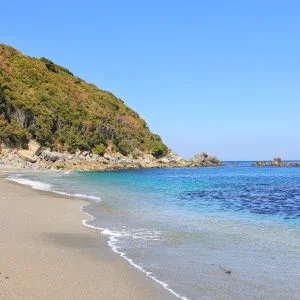 無料壁紙 おんま浜。PCとデスクトップ壁紙に最適な4K高画質の無料壁紙。三重県鳥羽市の菅島で撮影したフリー写真素材