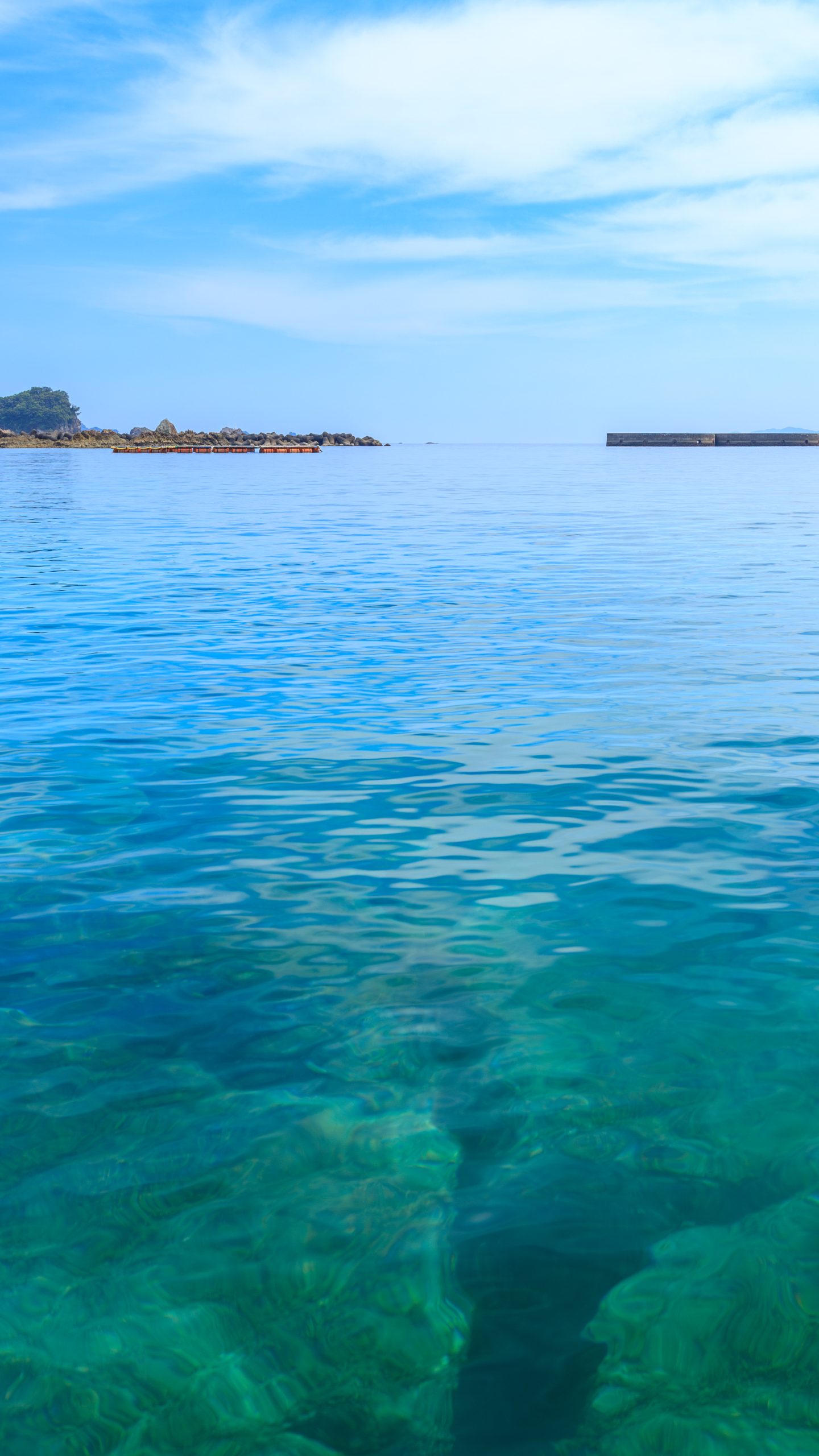 透明度抜群の海でSUP(三重県紀北町・城ノ浜プール&ビーチ)