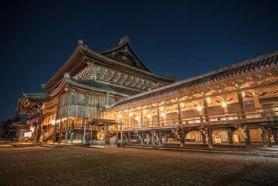 無料壁紙 輝く国宝。PCとデスクトップ壁紙に最適な4K高画質の無料壁紙。三重県津市の一身田で撮影したフリー写真素材