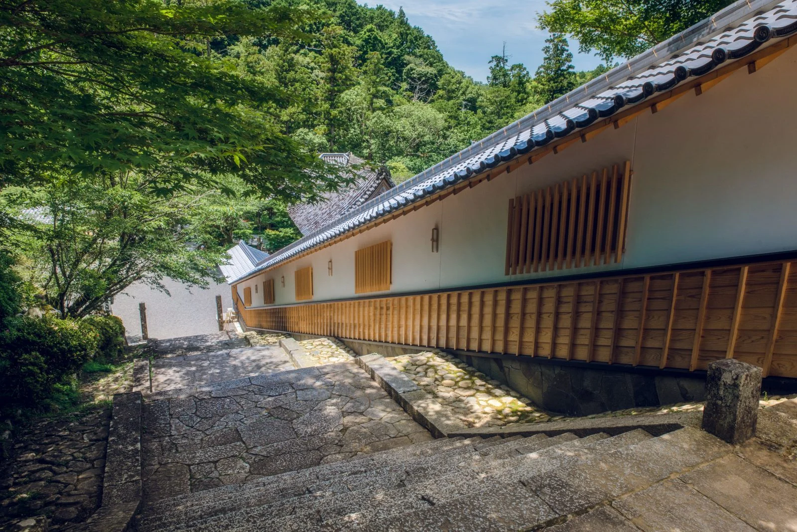 丹生大師（丹生山神宮寺）