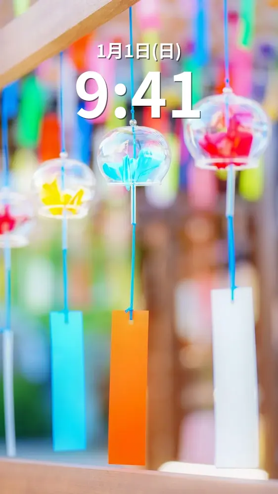 運気が上がる待ち受け 折り鶴の風鈴。AndroidとiPhoneに対応した4K高画質の無料スマホ壁紙。三重県伊賀市の広禅寺で撮影したフリー写真素材